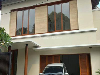 Rumah Disewakan di Cipete Cilandak Kebayoran Baru Jakarta Selatan