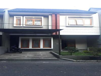 Di jual rumah siap huni di bandung utara harga 2man di gegerkalong