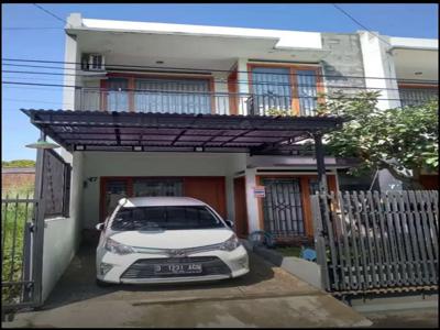 Jual rumah dua lantai minimalis cijagra buah batu