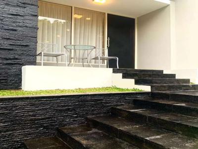 Jual Rumah Villa 2 Lantai Furnish di Dago Pakar Resort Bandung