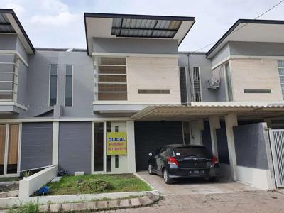 Jual rumah di Green Garden Regency Gresik