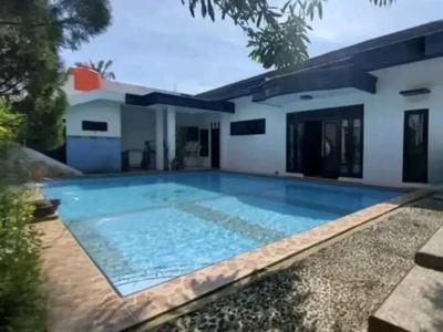 Rumah Luas Kokoh Free Kontrakan & Private Pool