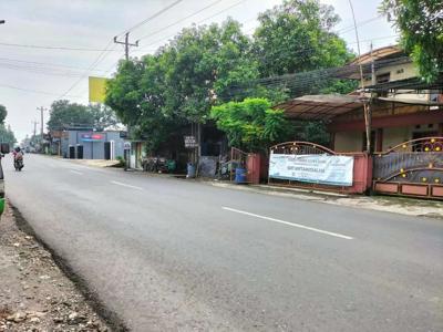 Rumah Pinggir Jl Raya Cocok Buat Usaha