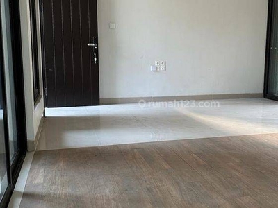 Di Sewakan Rumah Cantik Di Summarecon Unfurnished