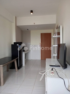Disewakan Apartemen Full Furnished Lengkap 2br di Puncak Dharmahusada Surabaya, Luas 36 m², 2 KT, Harga Rp25 Juta per Bulan | Pinhome
