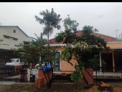Disewakan rumah hook komplek prosida pondok pinang kebayoran lama Jakarta selatan