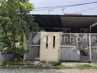 Disewakan Rumah Surabaya Timur Dekat UPN di Taman Wiguna Selatan Rp30 Juta/tahun | Pinhome