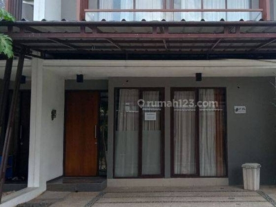 Disewakan rumah tingkat kt 3 di Golden City Bekasi