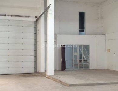 Gudang bizlink Tigaraksa UK 12x36 M2 2 lantai ada office Tangerang