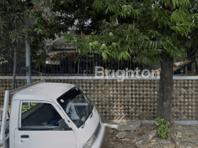 kan Rumah Usaha Nol Raya Pondok Candra, Jalanan Ramai