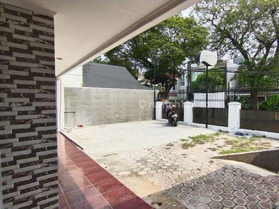 Rumah 1 Lantai Baru Renovasi di Kebayoran Baru