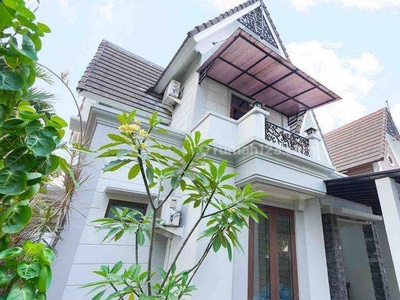 Rumah 2 Lantai Sudah Renovasi Furnished Shm, Bogor J 15575