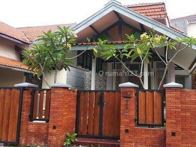 Rumah Bagus di Jln Ngesrep Barat Iii, Gombel, Semarang