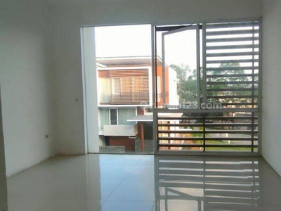 Rumah di Citra 8 Aeroville kalideres ( lisa,14/12)