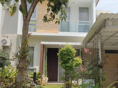 Rumah di Cluster Ivy Park, Bsb City, Semarang