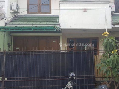 Rumah Siap Huni, Nyaman dan Strategis, Cideng, Jakarta Pusat