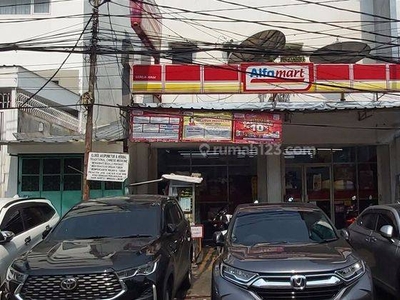 Rumah tua hitung tanah di pasar baru, jakarta pusat, komersial area