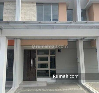 Sewa Rumah Pik 2 Ukuran 4.5x10 2 Lantai Di Cluster Bagus Termurah