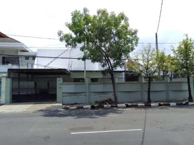 Disewakan Rumah Usaha Raya Jemursari Surabaya