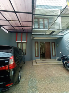 Di jual rumah di kapin Jatibening pondok gede