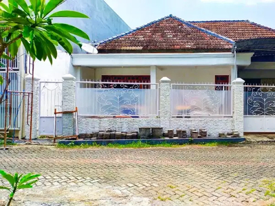 Dijual Rumah Hook Taman Bougenville Sambikrep Jelidro Surabaya