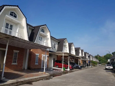 Dijual Rumah Mewah Komplek Medan Resort City Merci Rotterda