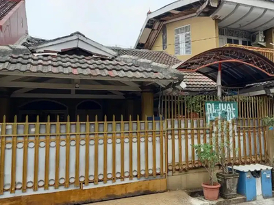 Dijual Rumah murah di Jl Bangun Reksa Karang tengah Ciledug