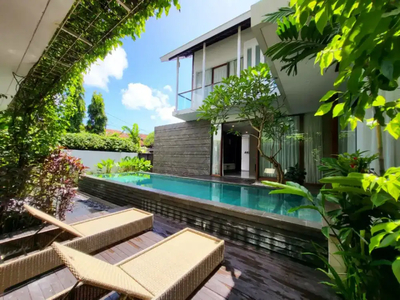 Dijual Villa 5 Kamar Tidur Di Puri Gading Jimbaran Bali
