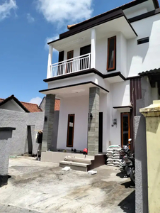 Jual rumah baru lantai 2 di perumahan penamparan mitra 10 Denpasar