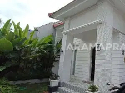 Jual Villa 2 Kamar Closed Living Room Pool Bidadari Seminyak Kuta Badu