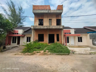 Rumah 2,5Lantai (Unfinish) GOLDEN PRIMA (Hadap Timur) Bengkong Laut