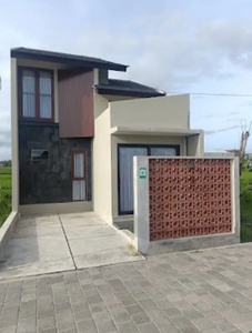 Rumah baru minimalis di Ubung Denpasar Utara