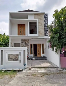 Rumah Baru Tengah Semarang Lebar Jalan 10 Meter