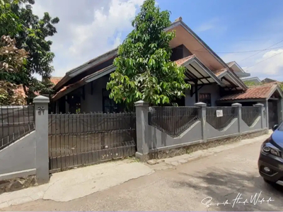 Rumah di Jl. Antasari Raya Antapani Bandung