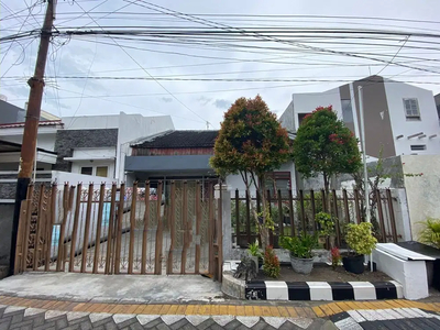 Rumah Mulyosari Tengah Row 2.5 Mobil, JALAN UTAMA