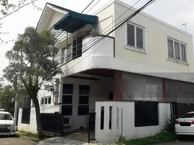 Rumah Murah Cantik Semi Furnished 2 Lantai Siap Huni Serpong Terrace B