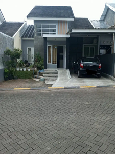 Rumah Siap Huni dalam Cluster di Banyumanik Semarang