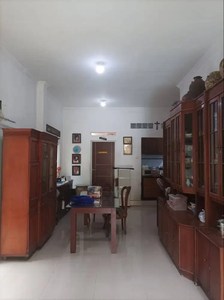 Rumah siap huni dua lantai di Malaka Duren Sawit Jakarta Timur