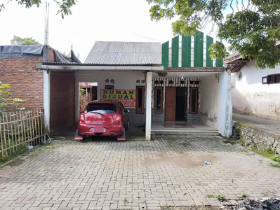 rumah / tempat usaha di Batu , Jawa Timur