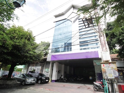 Disewakan Ruko Luas Tiga Lantai di Jl.Mangkubumi | Pinhome