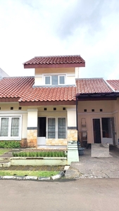 Dijual Rumah Bagus Asri Dalam Cluster Harga Bagus di Sektor 9 Bin