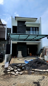 Dijual dijual rumah baru royal residence 2 M an sudah 100% jadi