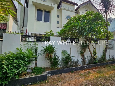 Dijual Rumah Mewah Siap Huni Di Jl Cisanggiri Kebayoran Baru Jakarta Selatan