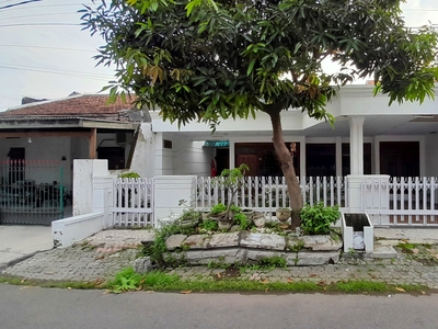 Dijual Rumah di dalam perumahan Jombang Kota