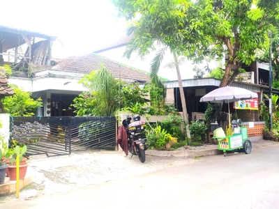 Dijual Rumah & Kost Lokasi Strategis Dekat Kampus di Komplek Kolo