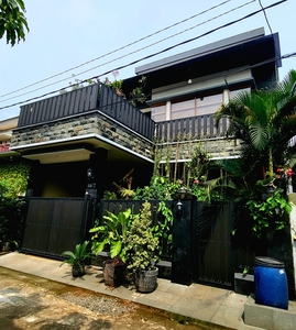 Dijual rumah 2 lantai Cantik dan Asri, semi furnished Islamic Village Tangerang