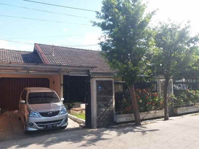 Rumah Asri 1 Lantai Batu Indah Batununggal Bandung
