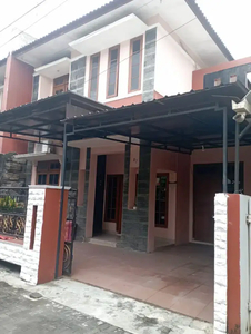 Di sewakan rumah 2 lt full furnish seputaran seturan depok sleman