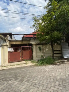 Dijual Rumah Hitung Tanah Manyar Kartika Surabaya
