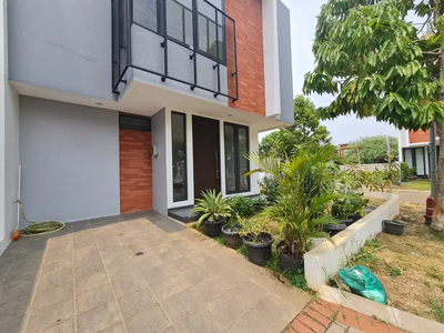 Dijual Rumah Hook Siap Huni, Modern dan Terawat di Kebayoran Bintaro